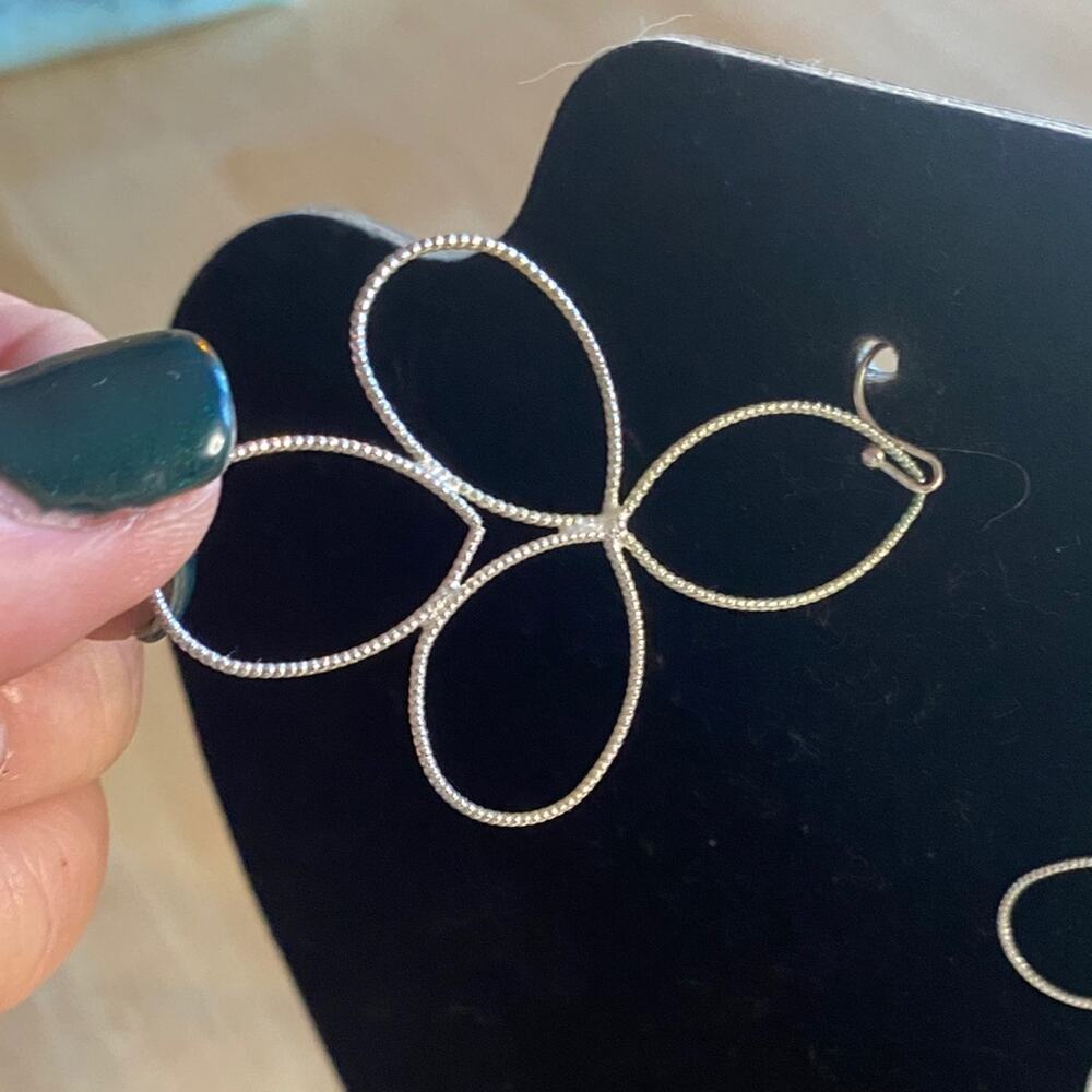 Universal Thread Silver Loop Earrings - Picture 4 of 4